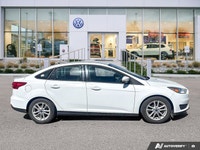 Effortlessly navigate your daily commute or weekend errands in this reliable 2018 Ford Focus SE, boa... (image 5)