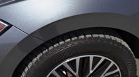 KEY FEATURES: PREMIUM ALLOY WHEELS | BLINDSPOT | KEYLESS ENTRY | STEERING WHEEL CONTROLS | APPLE CAR... (image 5)