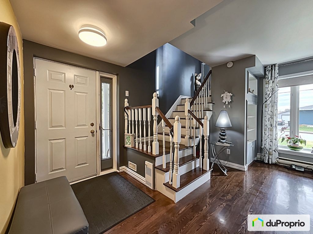 $579,000 - 2 Storey for sale in St-Stanislas-De-Kostka — photo 3