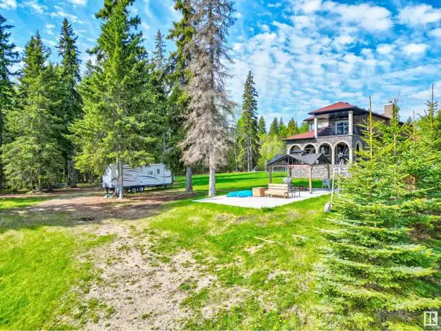 2202 28 ST Cold Lake, Alberta in Houses for Sale in Edmonton - Image 12