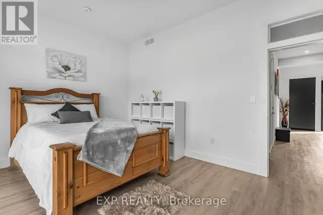 30 - 65 SUMMERSIDES MEWS Pelham (Fonthill), Ontario in Condos for Sale in St. Catharines - Image 4