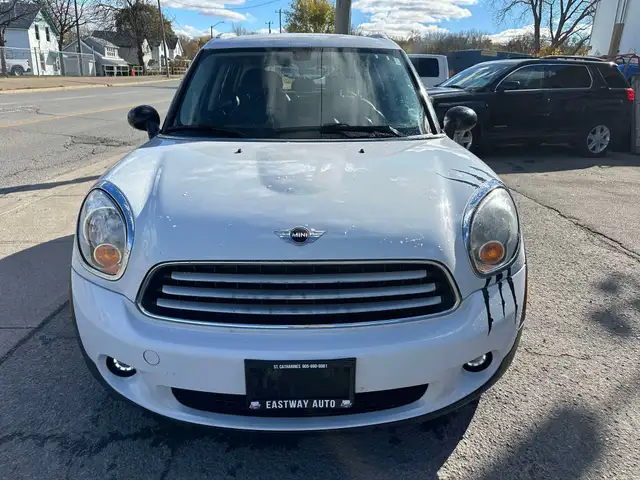 2012 MINI Cooper Countryman Countryman in Cars & Trucks in St. Catharines - Image 12
