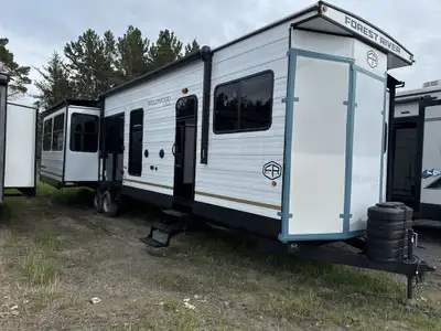 Financing Available O.A.C. . Vehicle Information Provided by autoTRADER.ca LET YOUR ADVENTURE START...