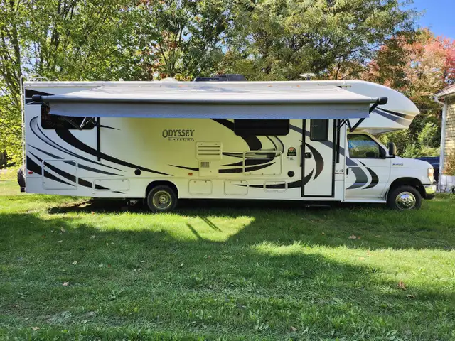 ENTEGRA ODYSSEY 2020 in Cars & Trucks in Granby - Image 3