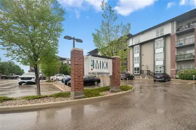 1R//Winnipeg/1R//Winnipeg//SS NOW. OPEN HOUSE Sat, July 11. Offers as received. Experience luxury pe...