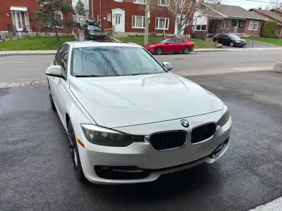 BMW 320i 2014 à vendre – 6 000 $ Située à Pincourt, QC • 230 000 km • Transmission automatique • Ext...