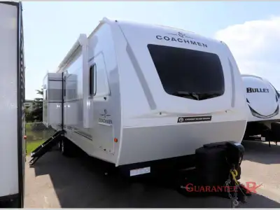 Guarantee RV Calgary's LARGEST selection of pre-owned inventory. Coachmen Freedom Express Ultra Lite...