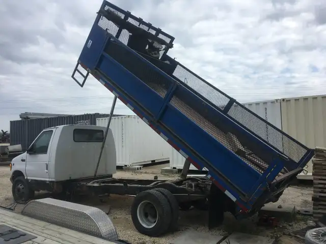 ELECTRIC HOIST LANDSCAPE FLATDECK | Other | Winnipeg | Free local ...