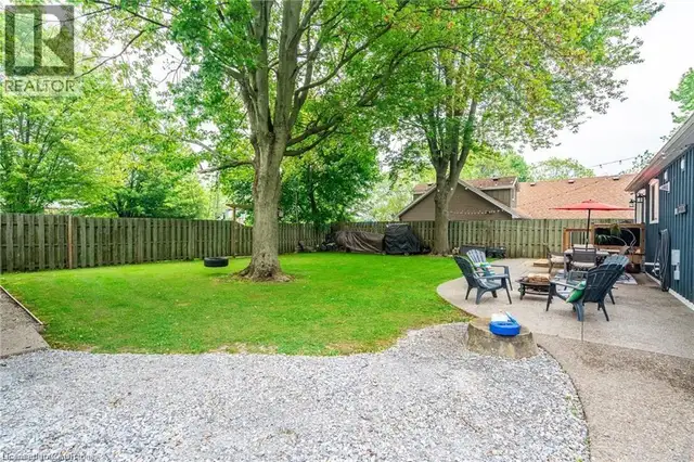 8 BEACH Road Lowbanks, Ontario in Houses for Sale in St. Catharines - Image 33