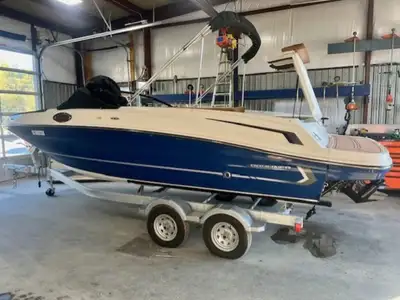 2022 Bayliner VR6 BowriderA larger version of our new VR5, the VR6 is also all about space and unpar...