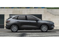 Low Mileage, 200A Equipment Group! Unique and classy, this Ford Escape offers everything you're look... (image 1)