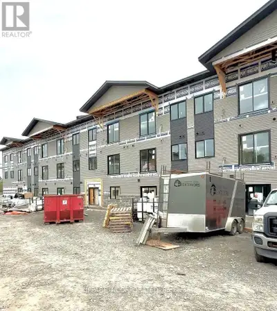 213 - 2380 CLEROUX CRESCENT Ottawa, Ontario