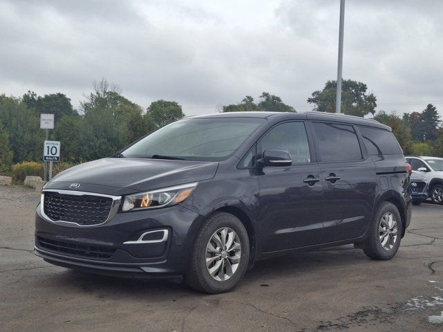 2020 Kia Sedona LX | Power Seat | Heated Wheel + Seats in Cars & Trucks in Guelph