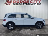 This Mercedes-Benz GLB boasts a Intercooled Turbo Premium Unleaded I-4 2.0 L/121 engine powering thi... (image 6)