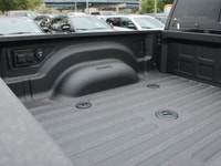 4x4, 6.7L Cummins HO Turbo Diesel, 8-Spd TorqueFlite, Power Sunroof, Night Edition, Power Running Bo... (image 4)