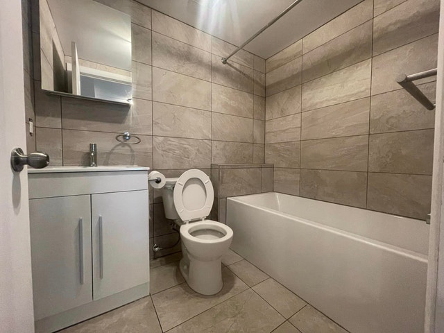 1070 rue Mistral — photo 3