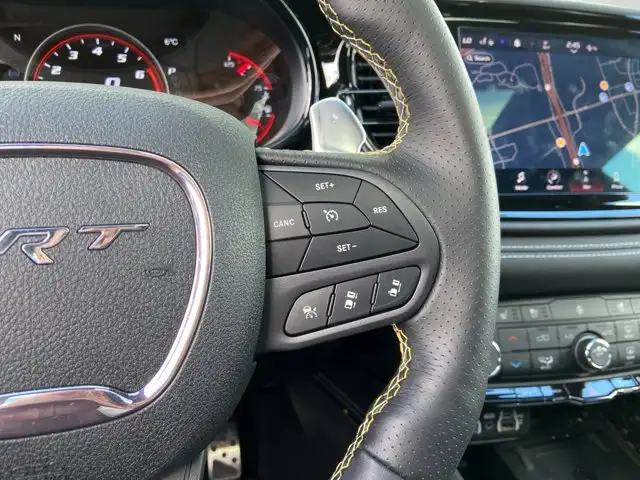2024 Dodge Durango SRT 392 | 6.4L SRT HEMI V8 Engine in Cars & Trucks in Edmonton - Image 19