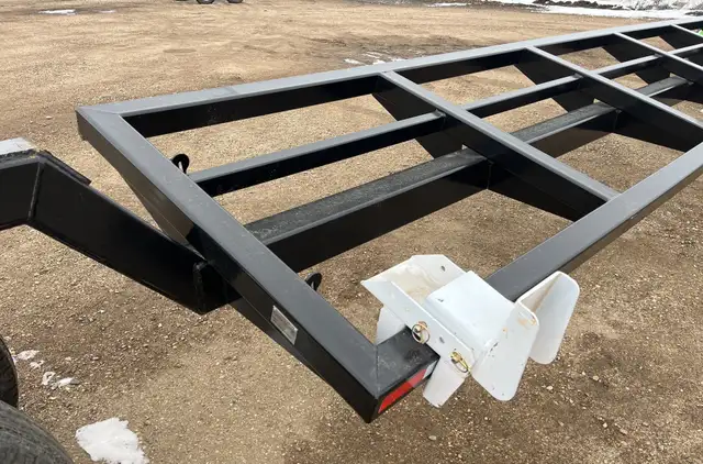 NEW INDUSTRIAS HEADER TRANSPORT TRAILER 441 41 FT PULL TYPE REM4 in Other in Medicine Hat - Image 6