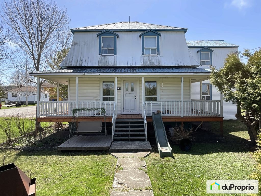 $138,500 - Duplex for sale in Val-Brillant — photo 1