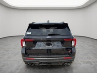 PANORAMIC ROOF, LED HEADLIGHTS, TOW HITCH, POWER LIFTGATE, NAVIGATION SYSTEM Prepare to be impressed... (image 6)