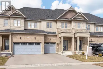 Welcome to this stunning townhome in the highly sought after Treetops community of Alliston, perfect...