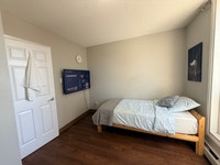 Smart and Flexible Living A simple way to live comfortably: private bedrooms, shared spaces, and a b... (image 3)
