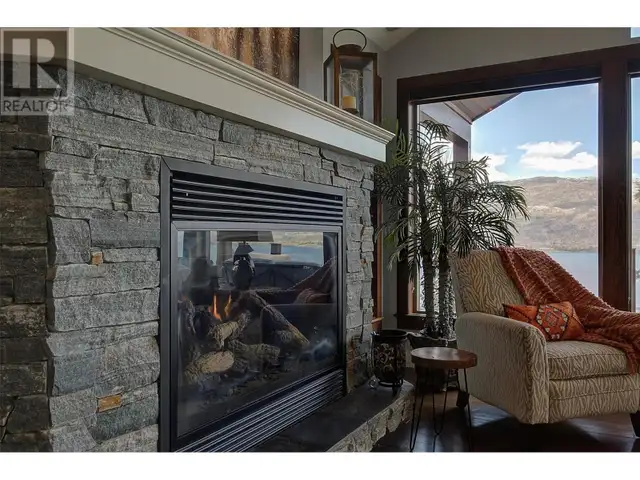 5824 Columbia Avenue Peachland, British Columbia in Houses for Sale in Penticton - Image 30
