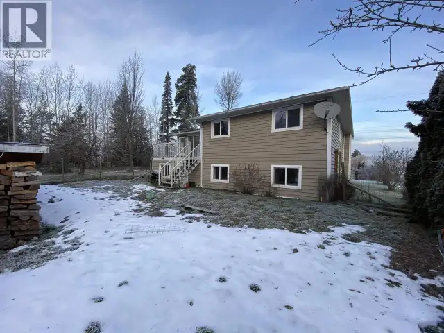 4412 14TH AVENUE New Hazelton, British Columbia in Houses for Sale in Smithers - Image 3