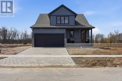 MODEL HOME NOW COMPLETE!! Unbelievable New Price with Government HST rebate for qualified Buyers for...