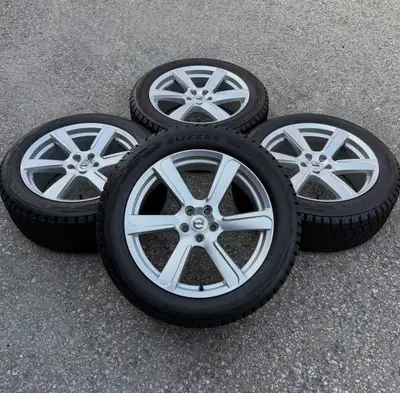 19" Volvo XC90 - XC60 Original (2024) Silver Rims with TPMS and Bridgestone Blizzak DM-V2 Winter Tir...