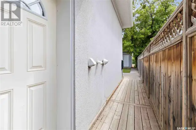 922A I AVENUE N Saskatoon, Saskatchewan62863795276547123