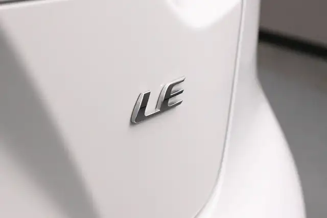 2025 Toyota Corolla LE Power Sunroof | Wireless Charging | 902-4 in Cars & Trucks in Dartmouth - Image 29