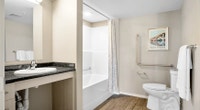 Juniper Gardens in Saskatoon, offers 1, 2, and 3 bedroom, pet-friendly suites. Situated in Evergreen... (image 7)