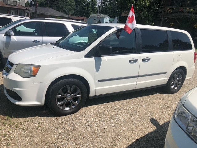 2011 DODGE GRAND CARAVAN CERTIFIED CARFAX, 3MTH WARR $4950 in Cars & Trucks in Kitchener / Waterloo - Image 4
