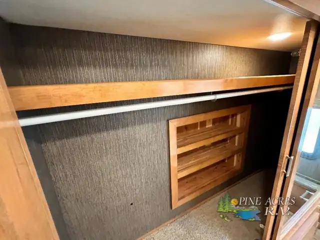 2019 Thor Motor Coach Tuscany 45MX only 020,049 Miles in RVs & Motorhomes in Moncton - Image 57