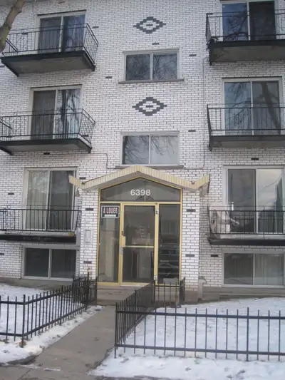 Grand 4 1/2 à louer Montreal Nord