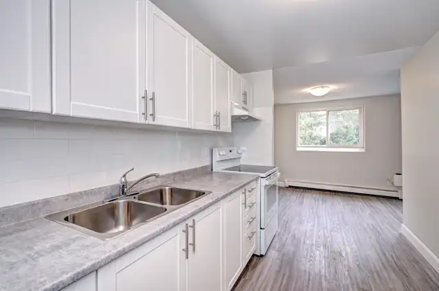 Fergus 2 Bedroom Apartment for Rent: in Long Term Rentals in Guelph - Image 10