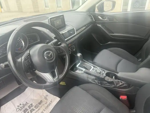 2016 MAZDA3 4DR SEDAN606394328201963527