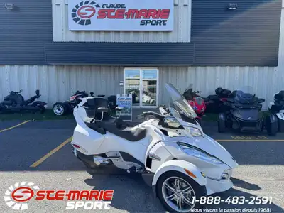 Can-Am Spyder RT-S SM5 ( manuelle ) avec 39 958KM. Idéal pour petit budget et pour le confort pour l...