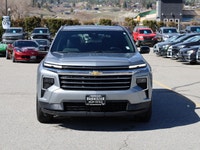 2025 Chevrolet Traverse LT AWD Completely redesigned and more powerful than ever, this 2025 Chevrole... (image 1)