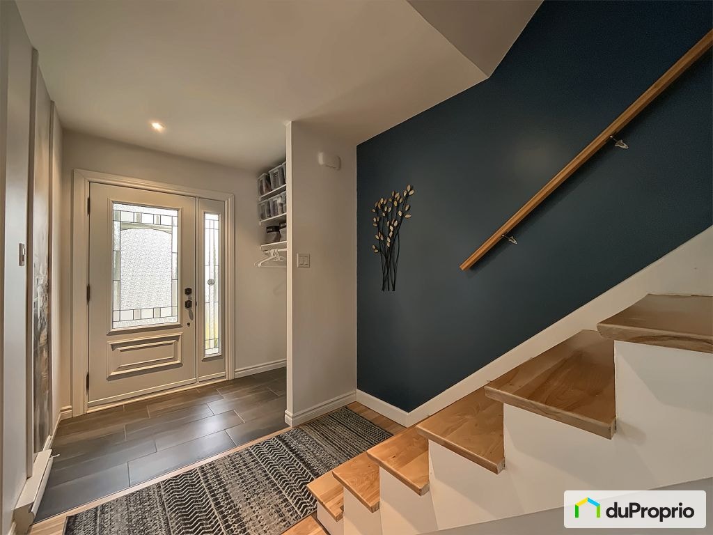 $599,000 - Semi-detached for sale in Longueuil (Vieux-Longueuil) — photo 2