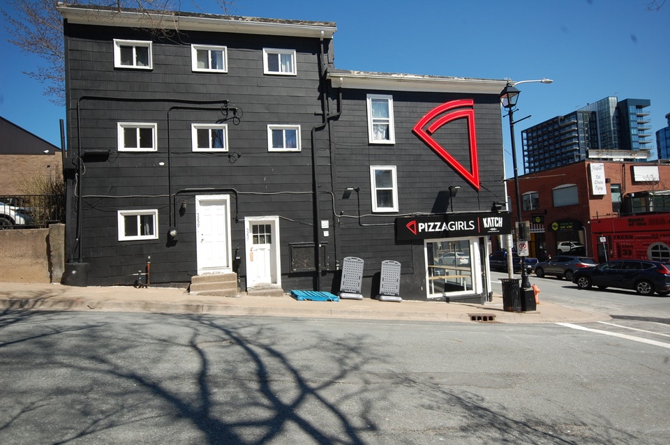 3 Bedroom Apartment Downtown Halifax 2