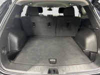 Welcome to Capital GMC! Check out this vehicle's pictures, features, options and specs, and let us k... (image 9)