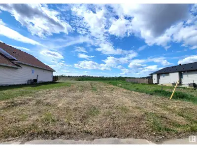 Affordable Residential Lot in Bruderheim – Ready for Your New Home! Build your dream home on this sp...
