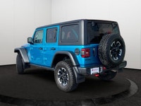 This Jeep Wrangler is equipped with: Cloth Low-Back Bucket Seats, Remote Start, Front Heated Seats,... (image 3)