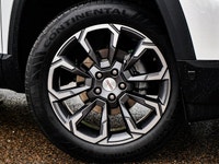 Welcome To Sherwood Park Chevrolet. The #1 Volume Chevrolet Dealer in Canada. Leather / Power Driver... (image 5)