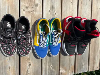 Chaussures enfant 15$/paire, View more