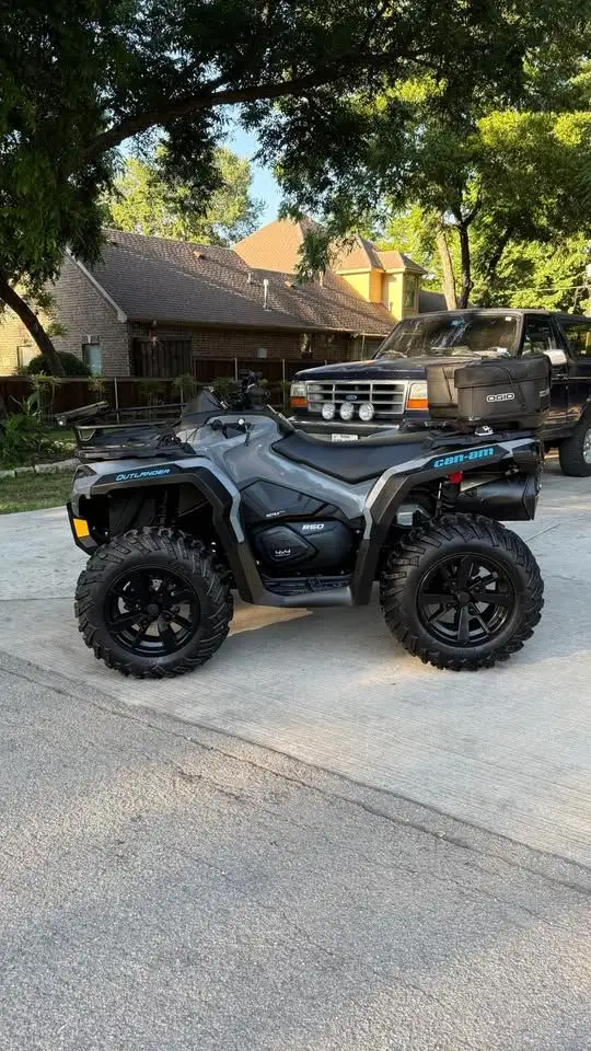 2022 CAN-AM OUTLANDER 850 DPS 4X4 - BLACK in ATVs in Delta/Surrey/Langley - Image 5