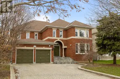 2221 ROBINWOOD COURT Mississauga (Central Erin Mills), Ontario