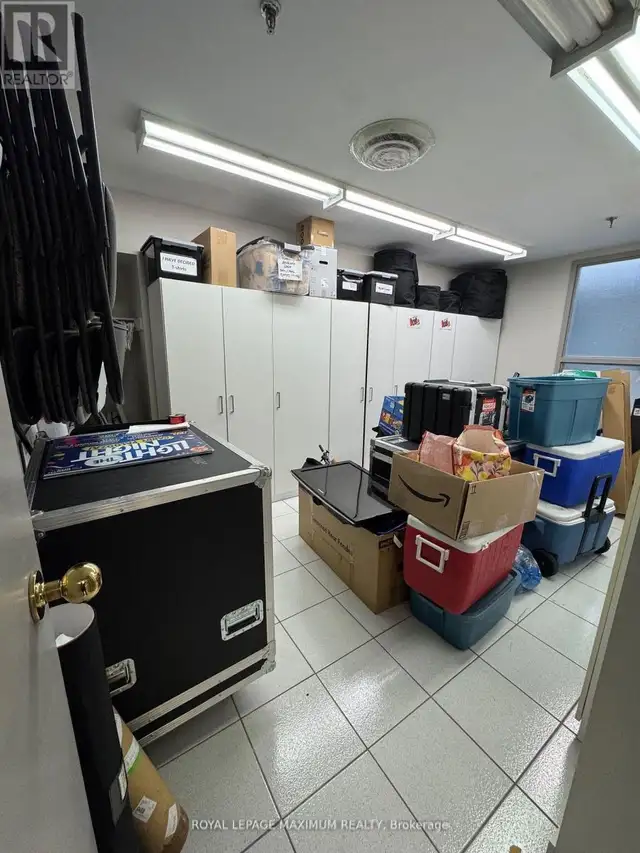 18 - 67 RODINEA ROAD Vaughan, Ontario in Commercial & Office Space for Rent in Markham / York Region - Image 5